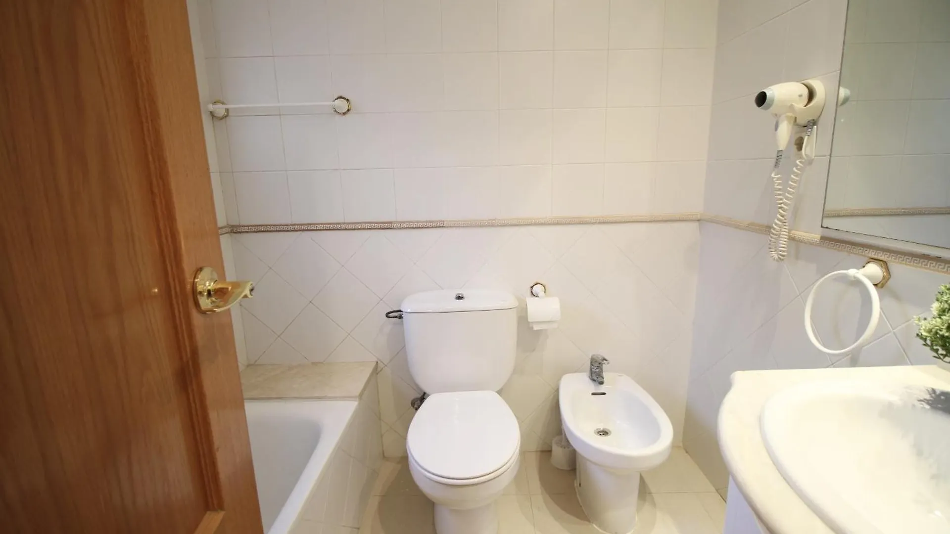 Mediterranean Way - Vila Roma Tarragona Apartament